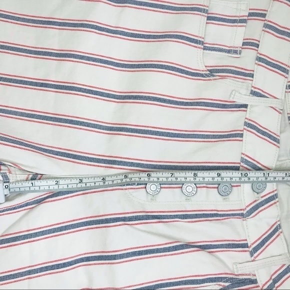 New! Old Navy High Rise Button Fly Blue Red Stripes Patriotic Denim Jean Shorts - Picture 8 of 10